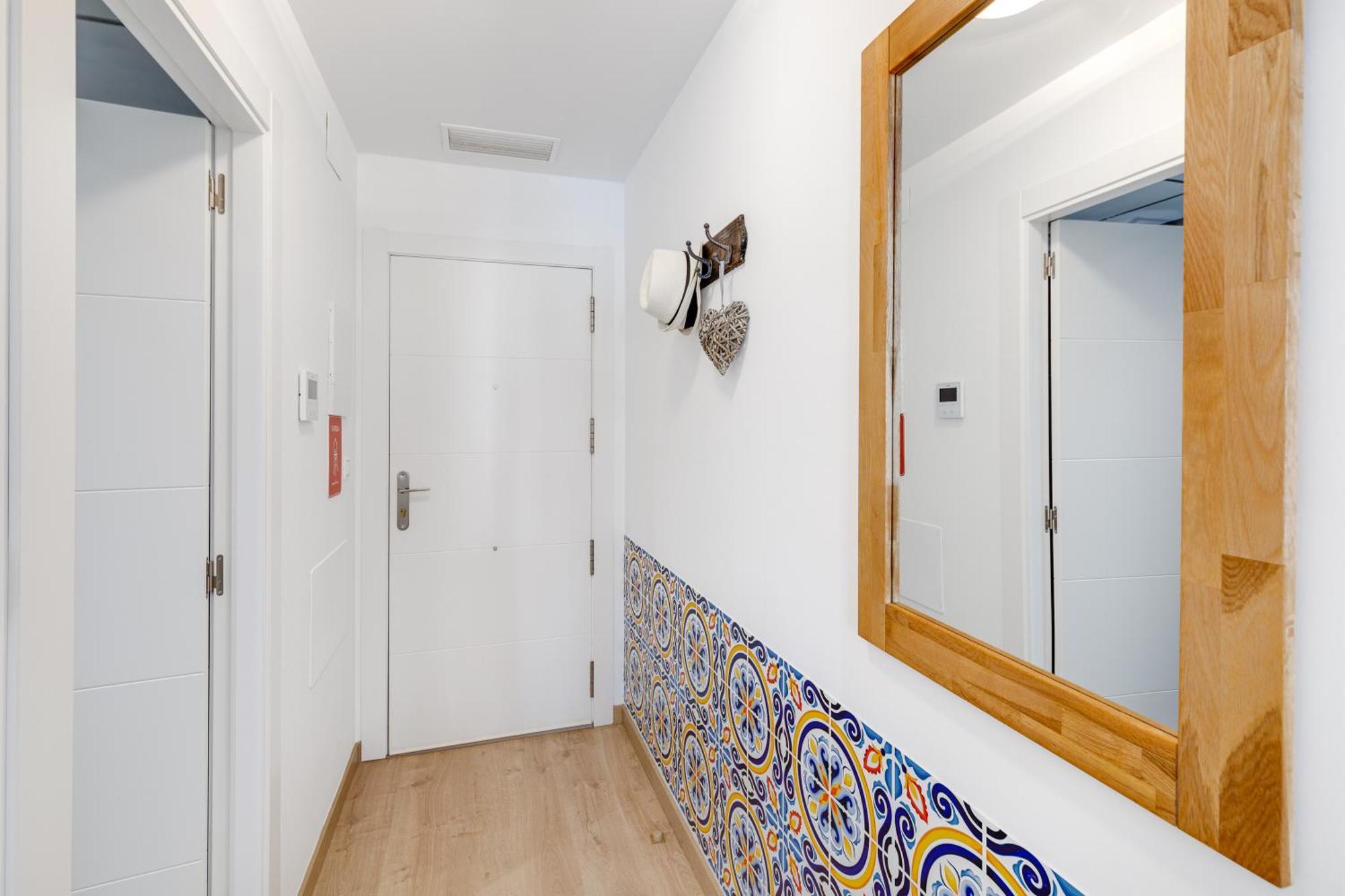 Hb Apartments - Apartamento Alicante Rambla Mercado Central Playa - El Loft Del Barrio Eksteriør bilde