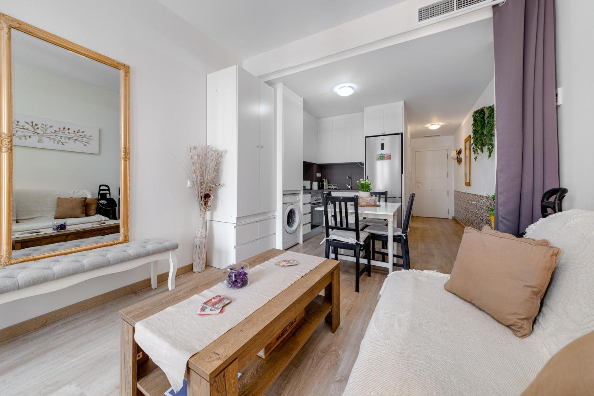 Hb Apartments - Apartamento Alicante Rambla Mercado Central Playa - El Loft Del Barrio Eksteriør bilde